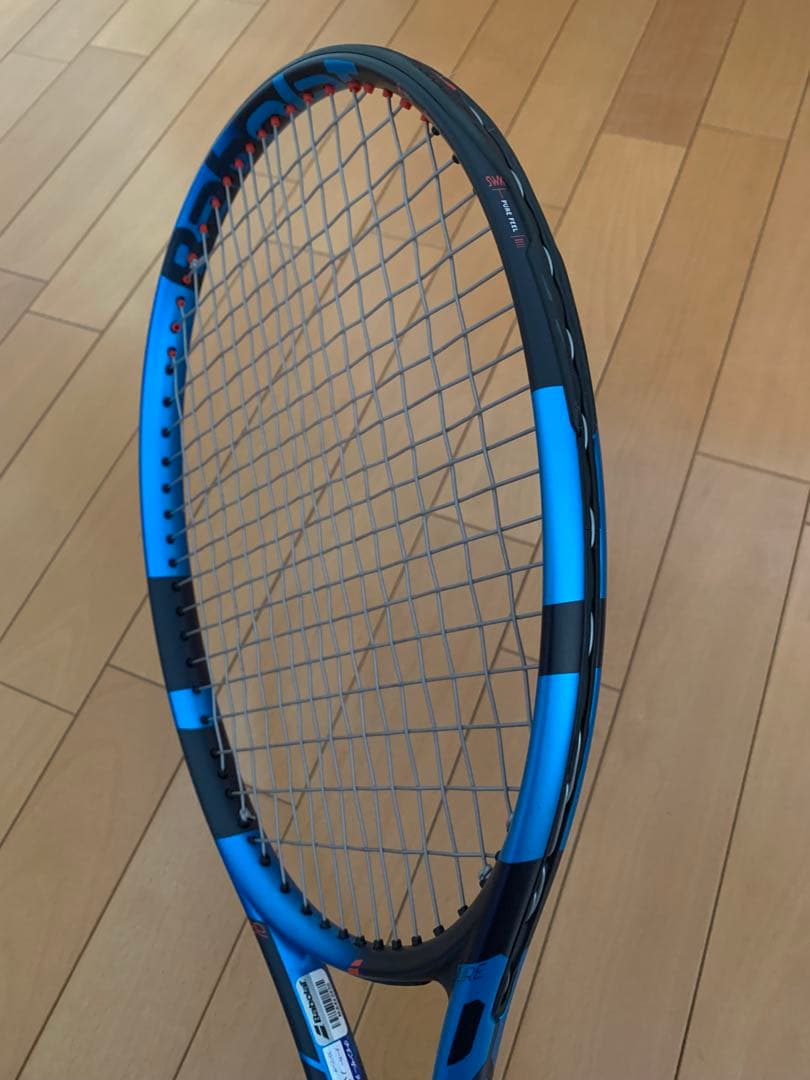 バボラ　ピュアドライブ98 (2023) グリップ2