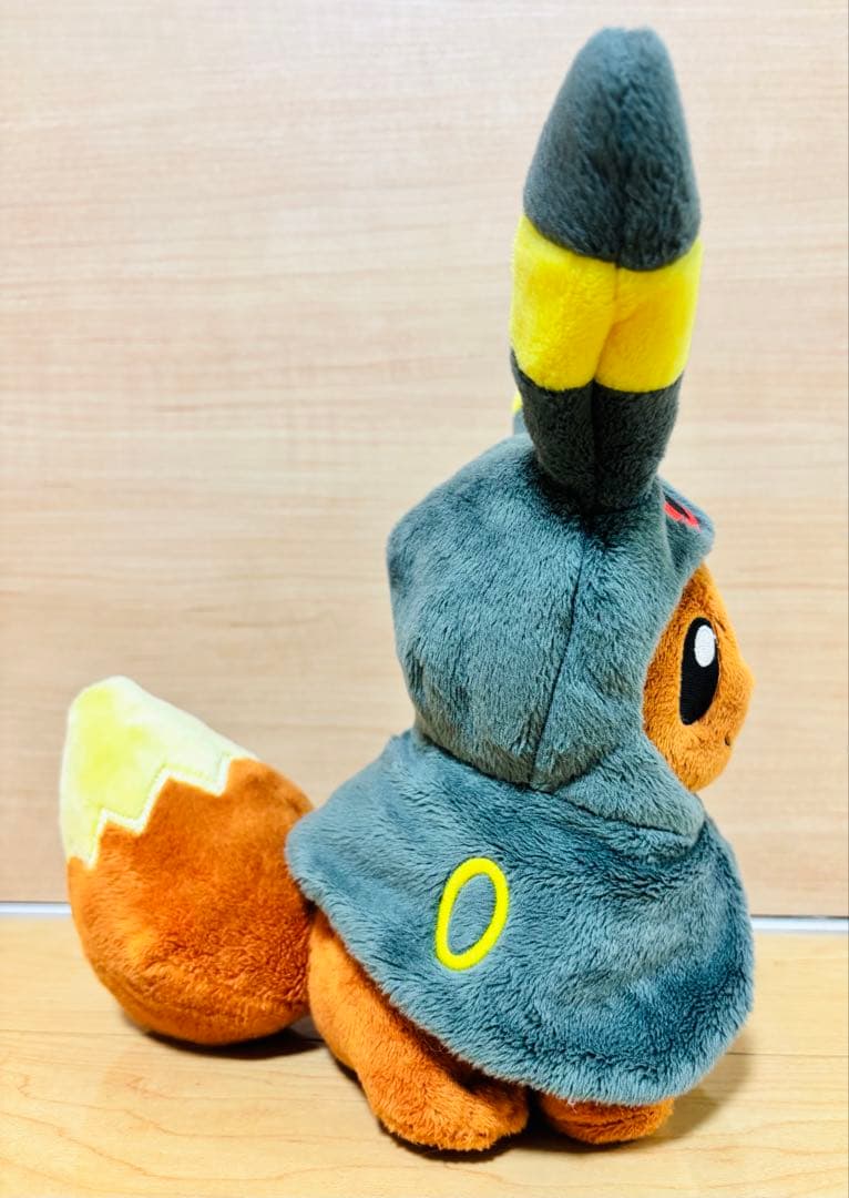 限定　ポケモン　イーブイ　ポンチョ　ブラッキー　ぬいぐるみ　ポケセン