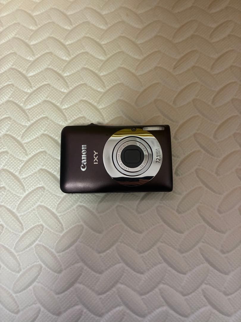 canon&キャノン　ixy200f デジタルカメラ