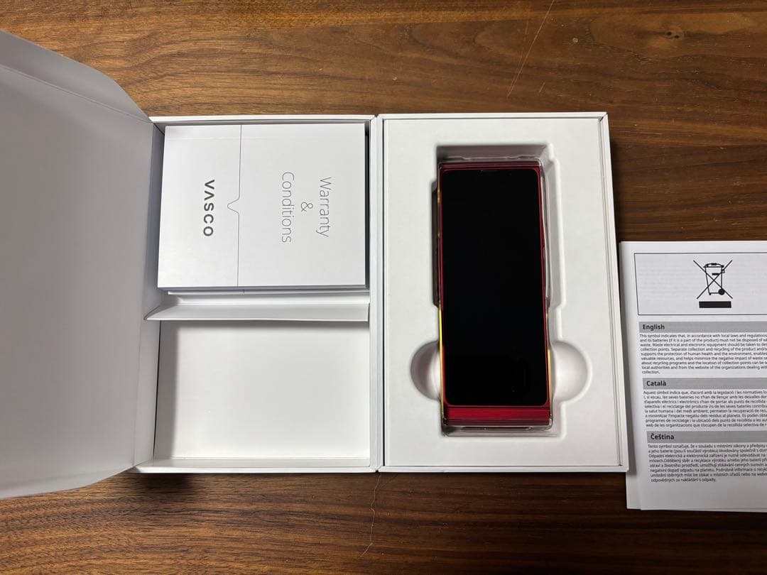 Vasco Translator V4 レッド 翻訳機ほぼ未使用 Wi-Fi不要