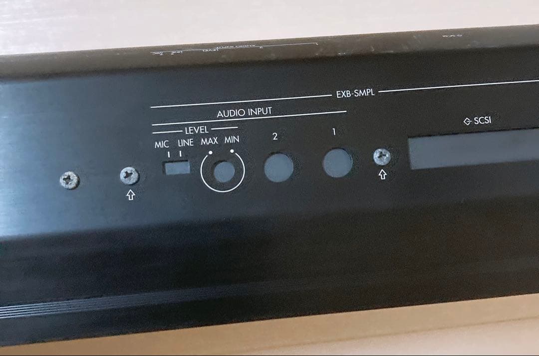 KORG TR88 シンセサイザー コルグ