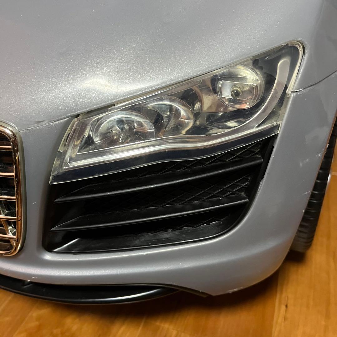 【動作確認済】アウディ 充電式　電動乗用車 Audi R8 Spyder