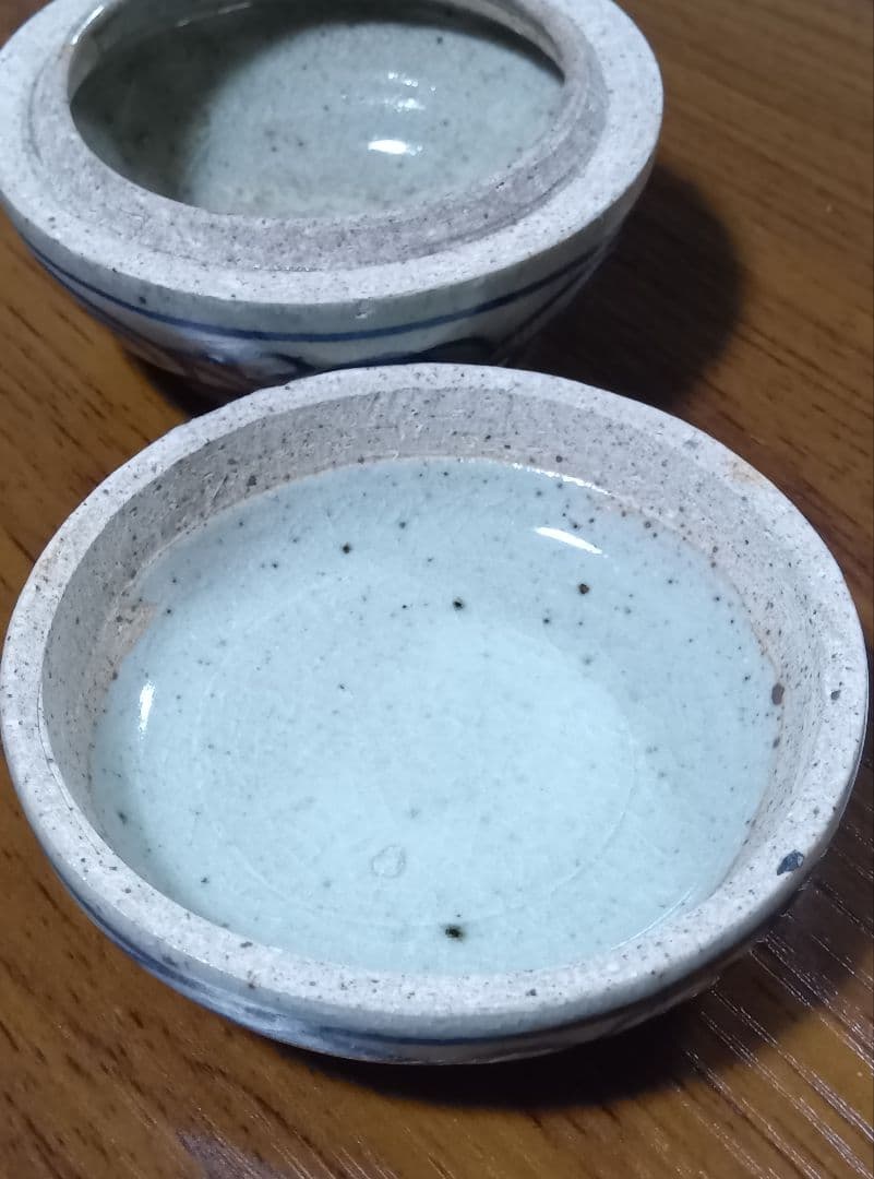 唐草模様　香合　小物入れ