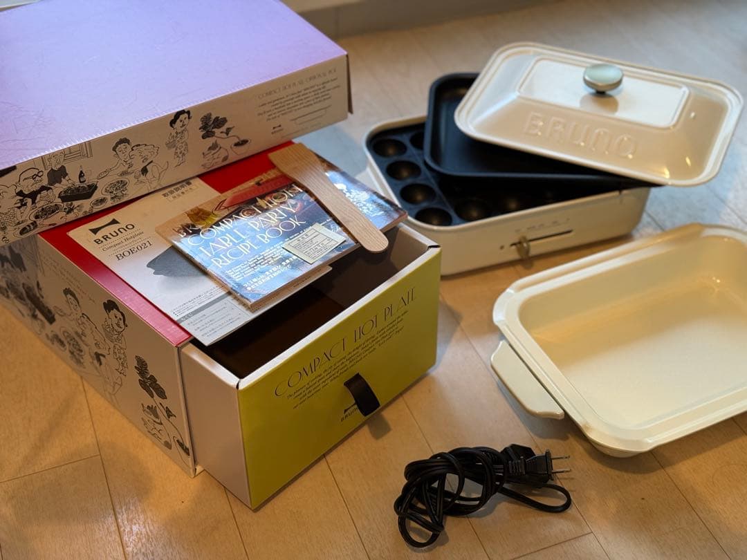 【美品】BRUNO ホットプレート/たこ焼き/鍋 ホワイト