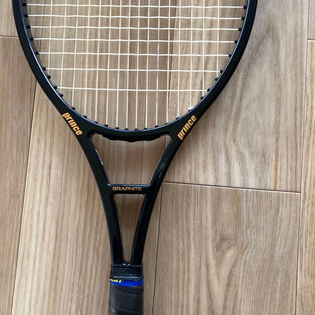 プリンスPHANTOM GRAPHITE 100 （G2）　【ガット張りたて】