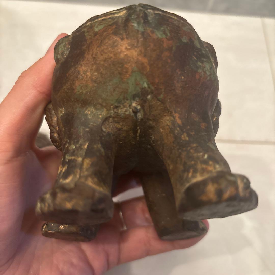 アンティーク可愛らしくも威厳のある唐獅子の芸術的な彫刻造形の鉄・真鍮の香炉