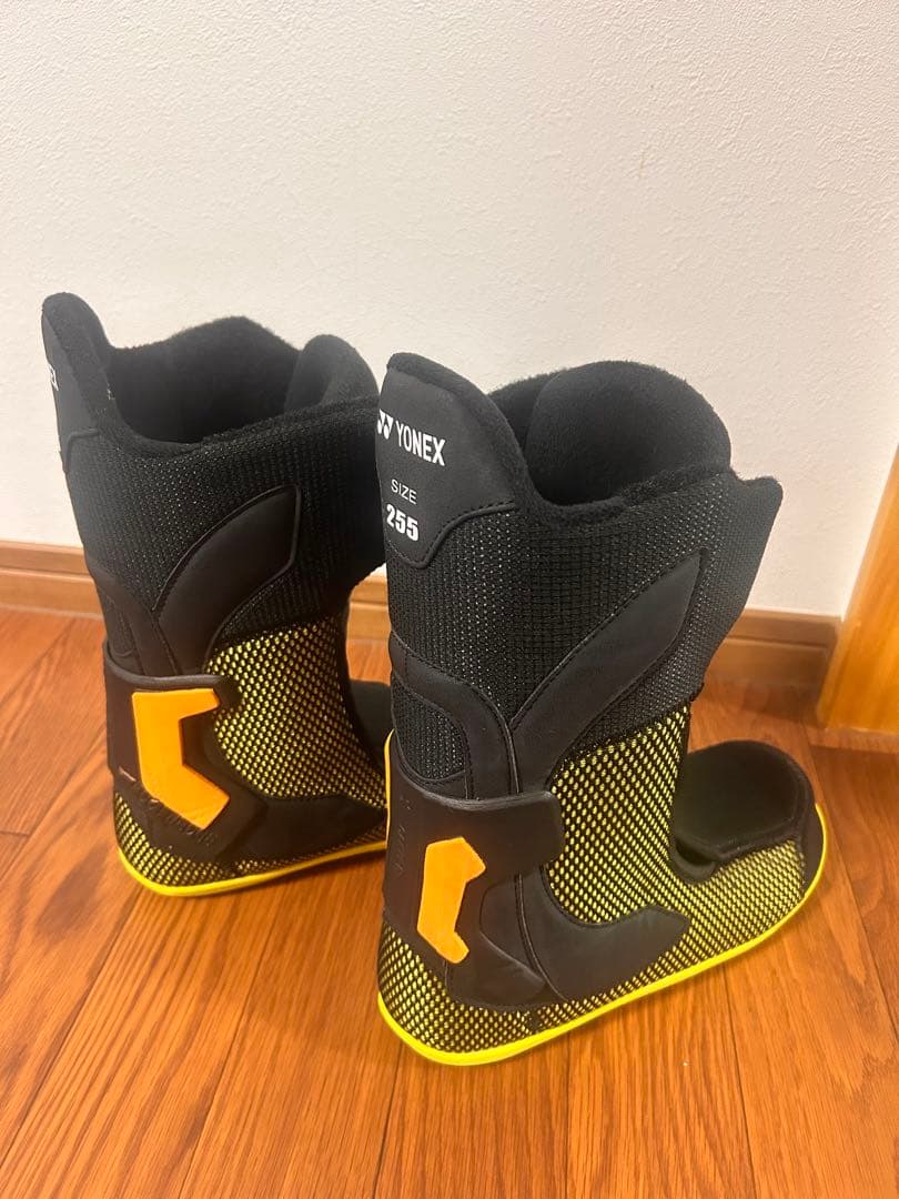 【YONEX AERUS】スノーボードブーツ ブラック BOA
