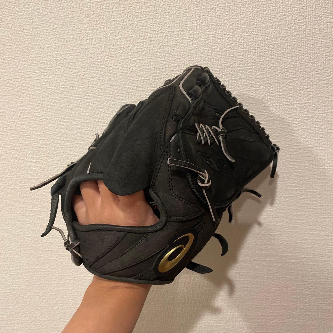 アシックス　硬式投手用