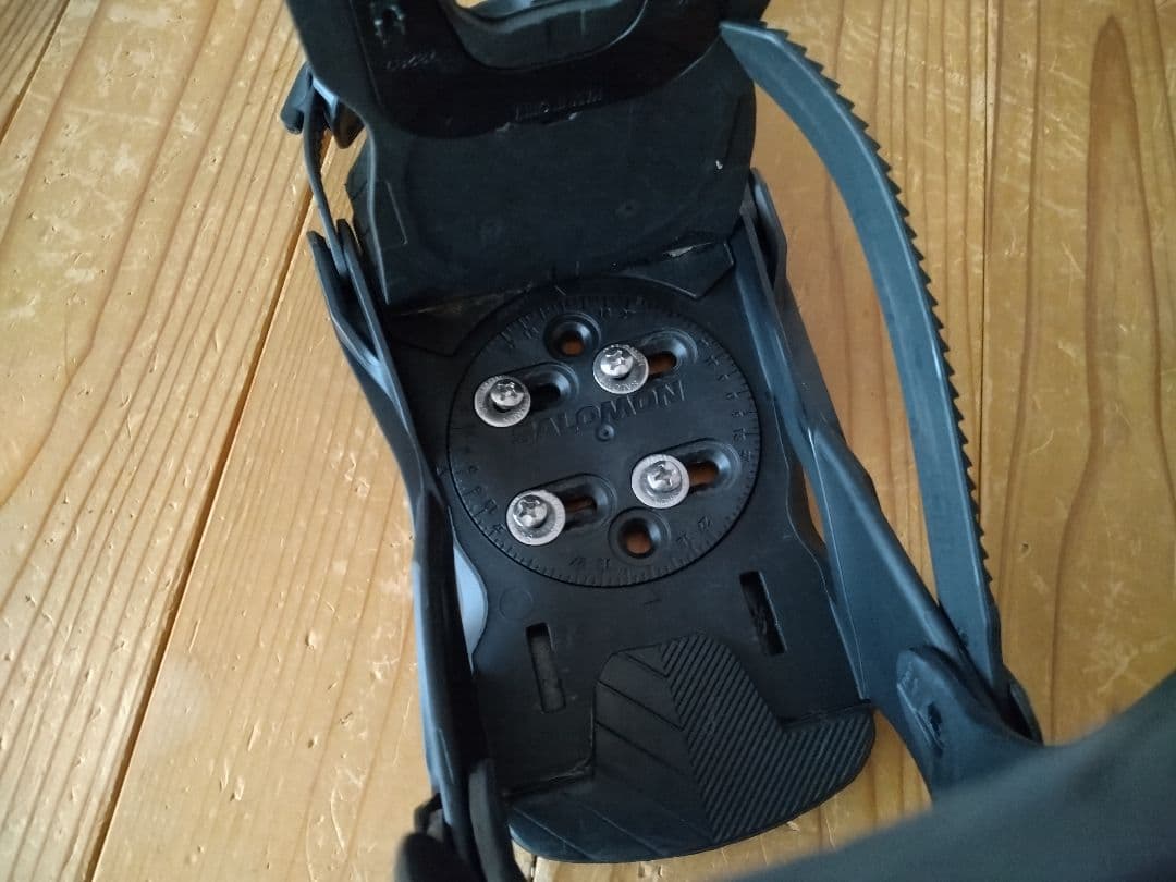 23-24 SALOMON RHYTHM サロモン リズム Mサイズ