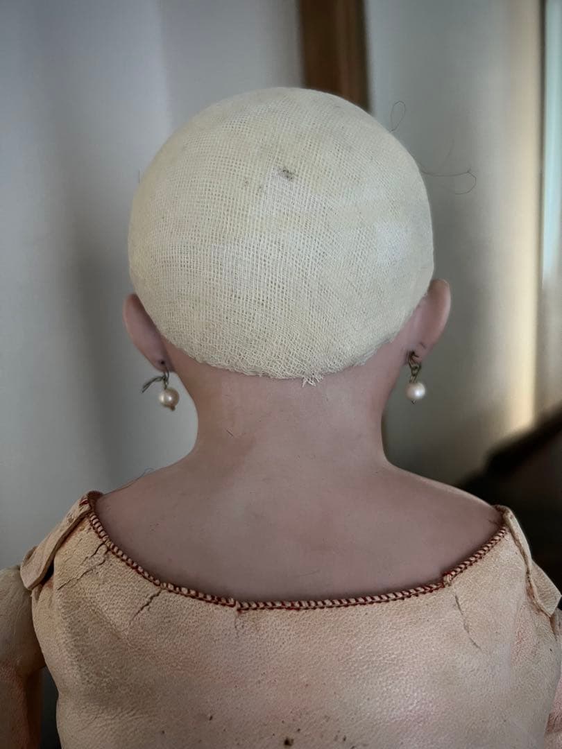 ドイツのアンティーク　ビスクドール