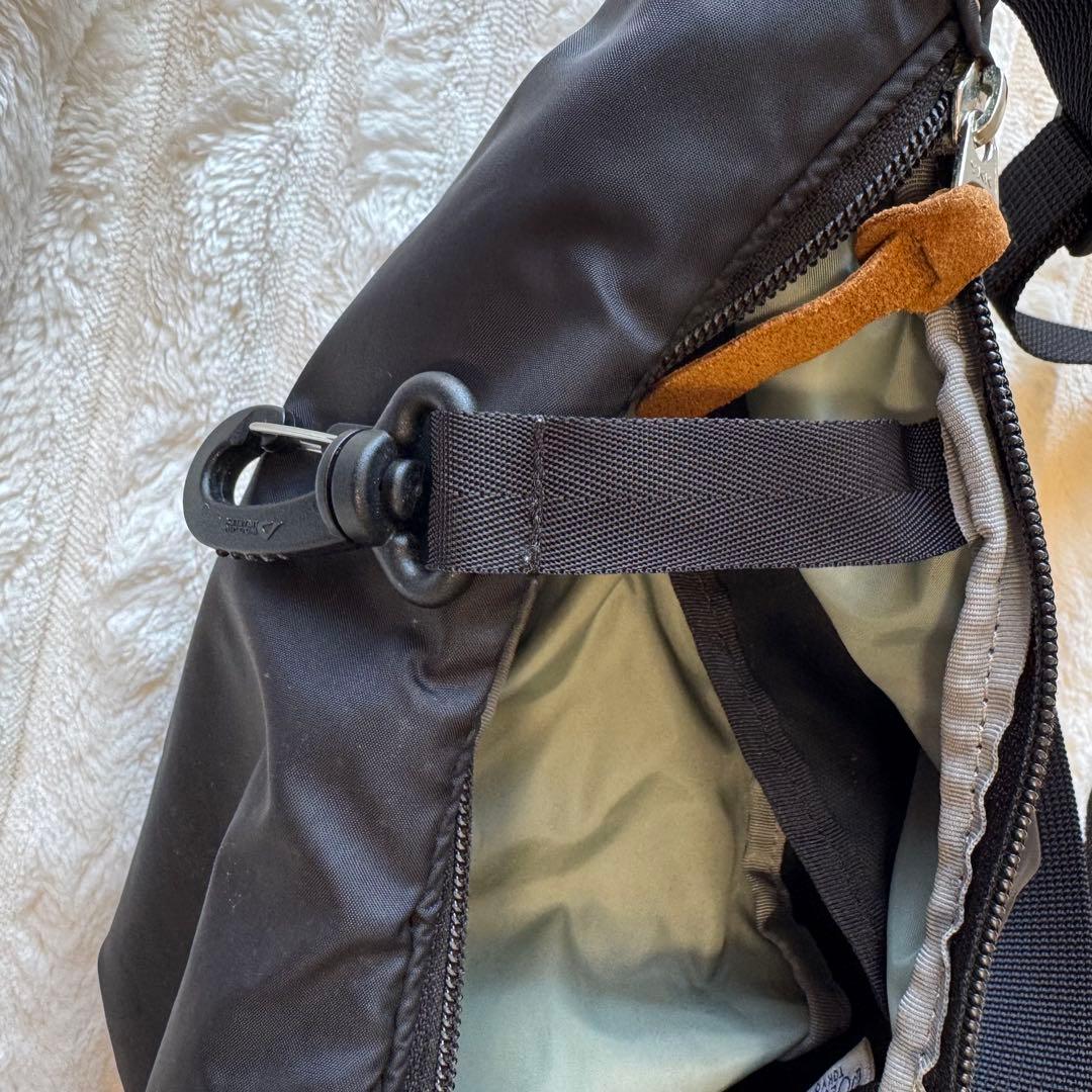 希少・廃盤PORTER REEF ハーフムーン ショルダーバッグ　黒