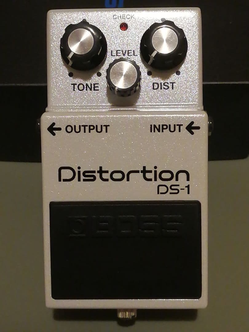 【新品】BOSS DS-1-WH ボス ディストーション 限定ホワイトカラー