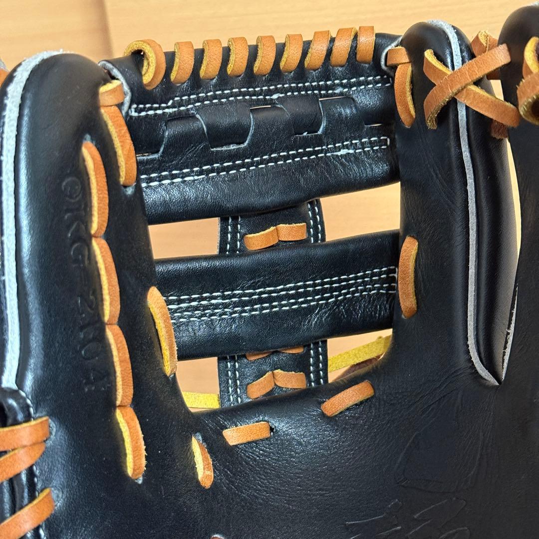 ハイゴールド 己極シリーズ 一般軟式 右投げ 二塁手 遊撃手 内野手 未使用