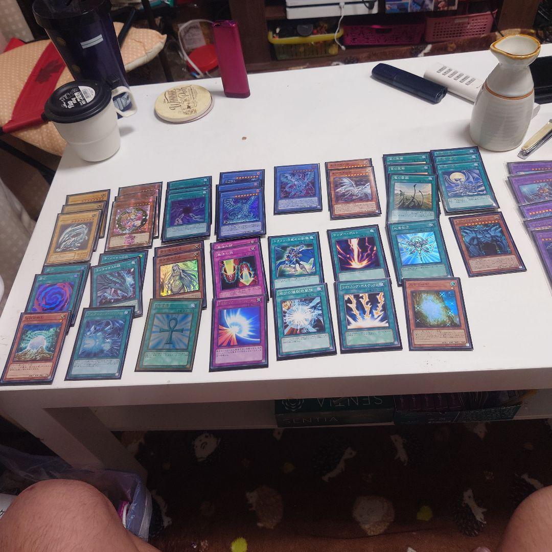 遊戯王　ブルーアイズカオスMAX、竜騎士ブラックマジシャンガールデッキです。