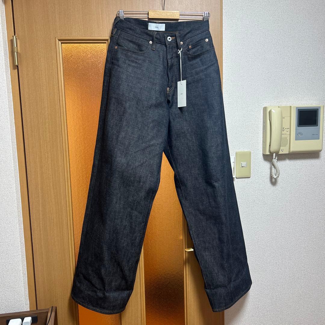 パンツ MODERN DENIM TROUSERS WIDE CUT