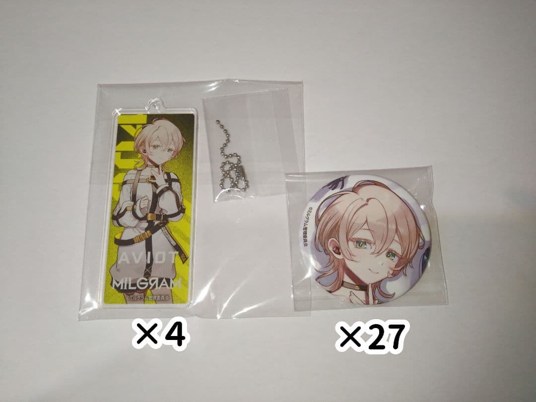 ミルグラム　MILGRAM　ムウ　イヤホン　AVIOT　缶バッジ　アクキー