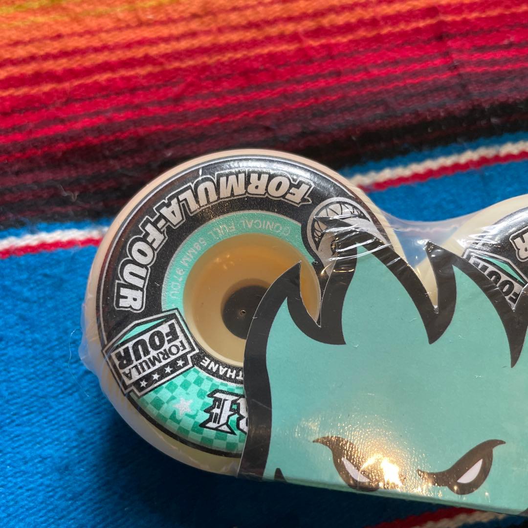 Spitfire フォーマル4コニカルフル58mm97A ウィール定価9,630