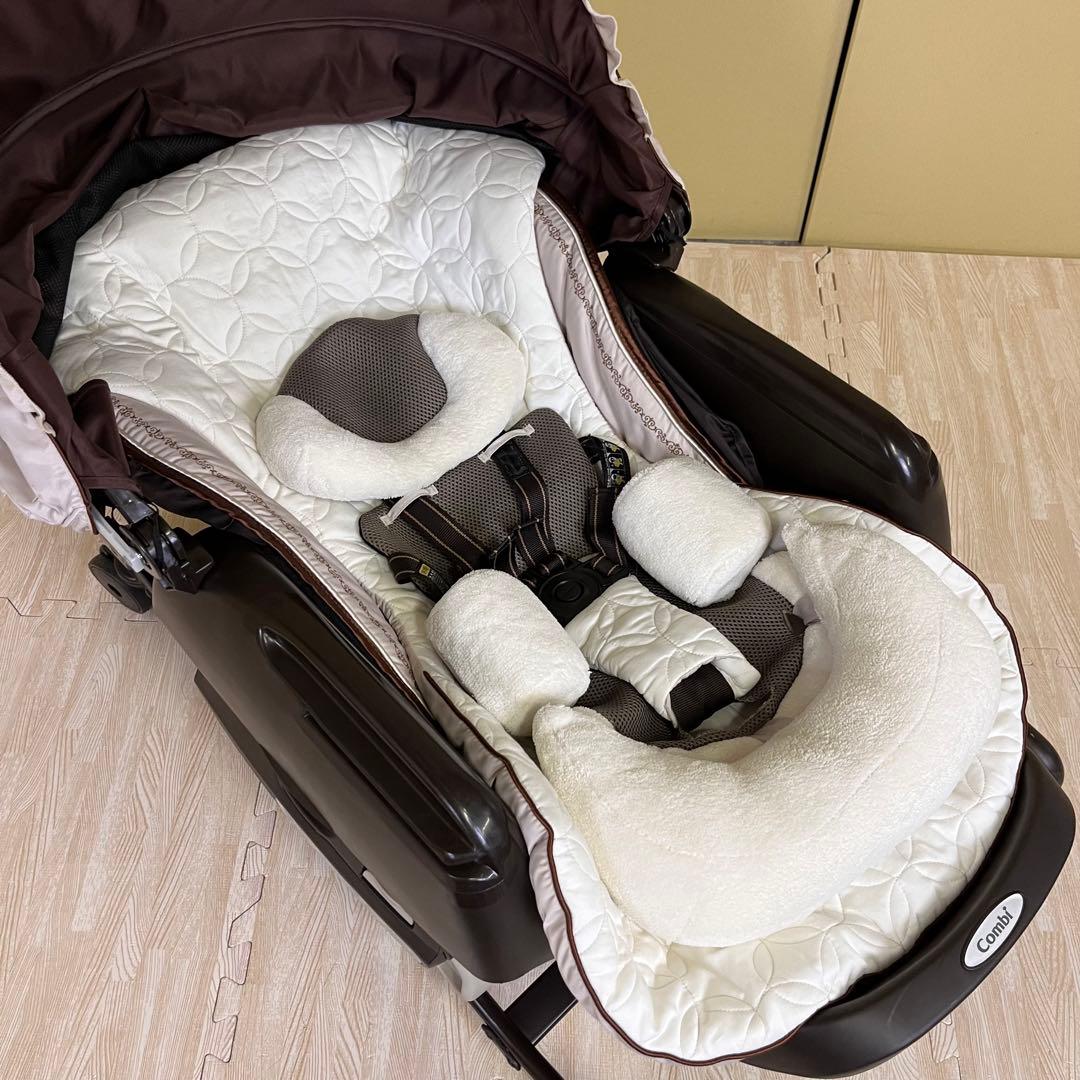 付属品完品☆極上クリーニング済☆美品☆　コンビ　オート　ネムリラ　プレミアム　幌