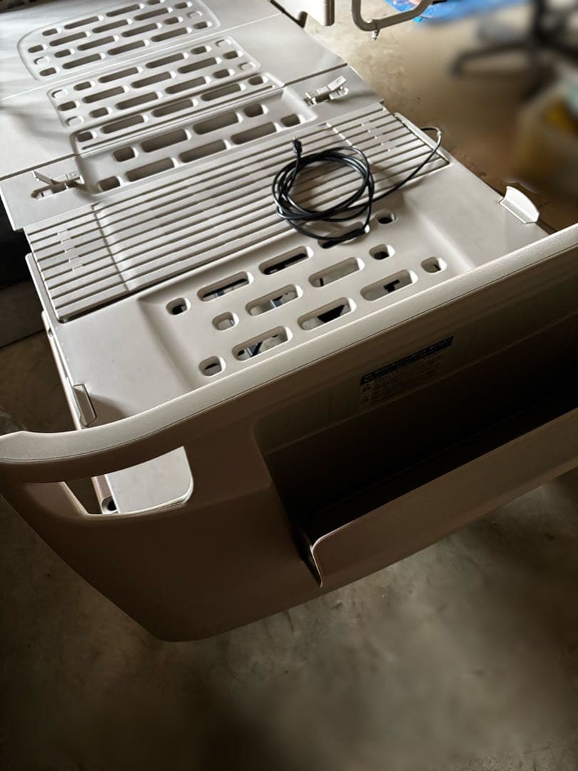 引取り限定　介護用ベッド 介助バーサイドレール付　楽匠Z 3モーター