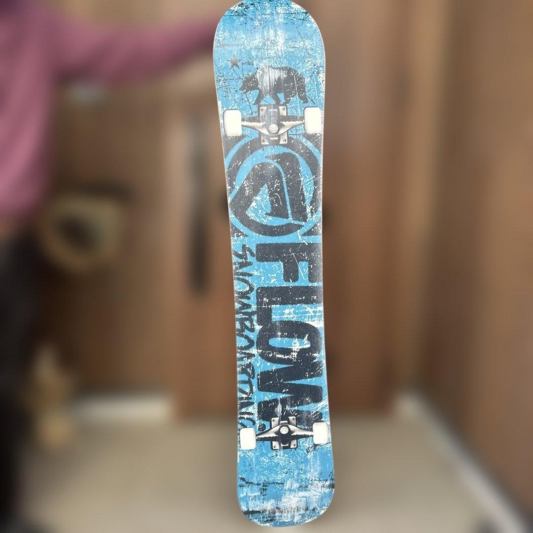 土日限定値下げ中‼️FLOW スノーボードセット