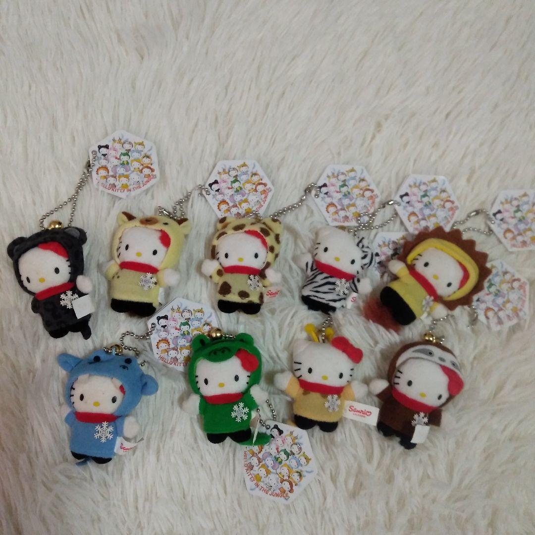 サンリオ　ハローキティ　ジャングルキティ　スノーバージョン　マスコット