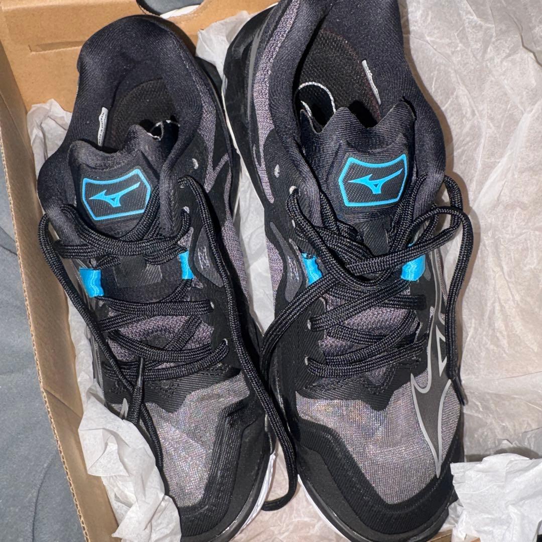 MIZUNO バレーシューズ 23.5cm