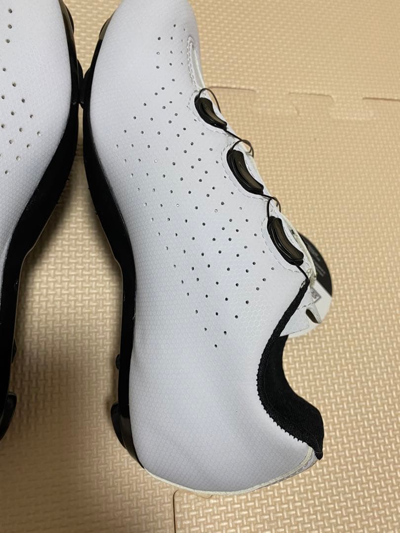 【タグ付き】GAERNE G. SPRINT マットホワイト 35