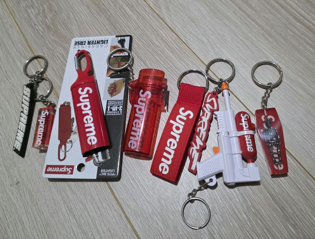 Supreme小物Set売り