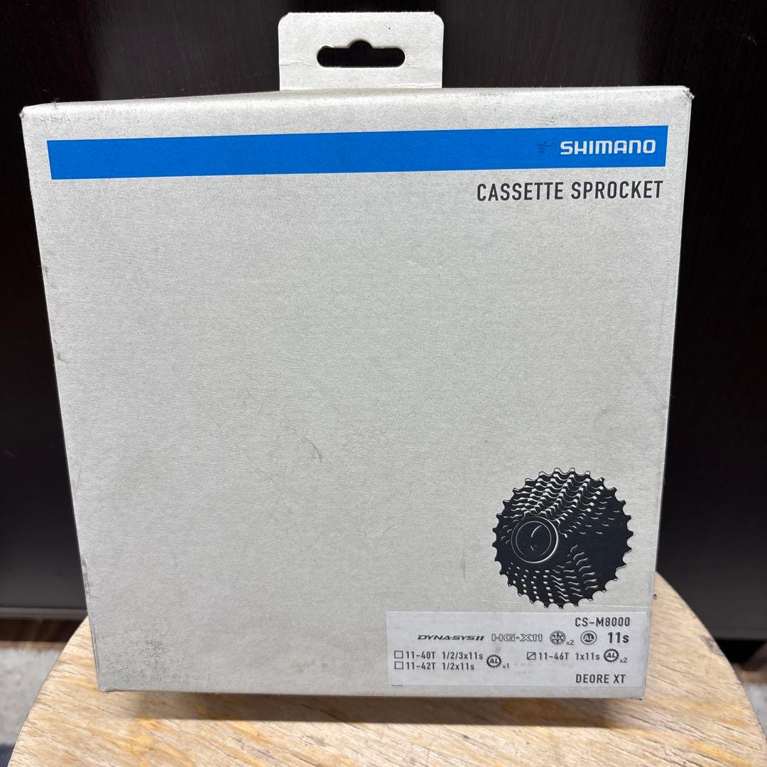 シマノ　CS-M8000 11-46T 11S DEORE XT