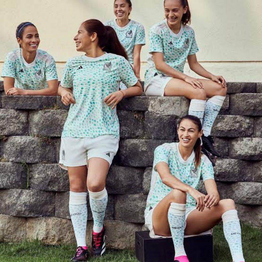 adidas メキシコ女子代表 2023 Away インポートＭサイズ　未使用
