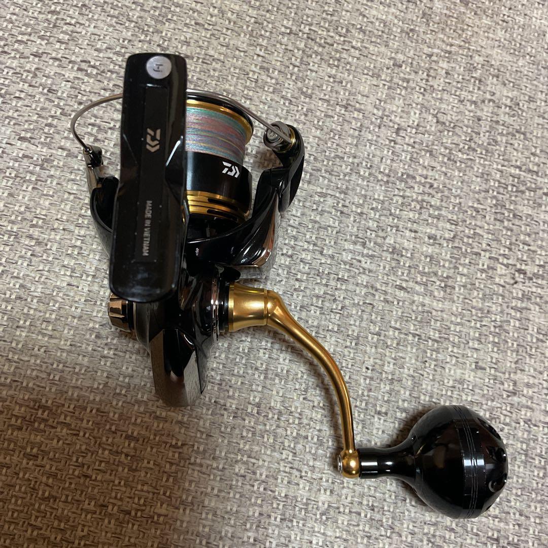 Daiwa 23レガリス　LT3000-CXH 美品　ブリ