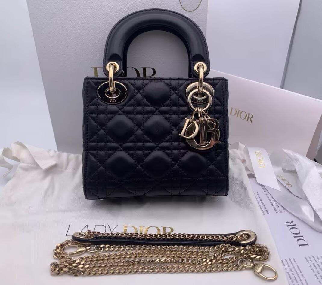 Dior ブラック ショルダーバッグ~~~