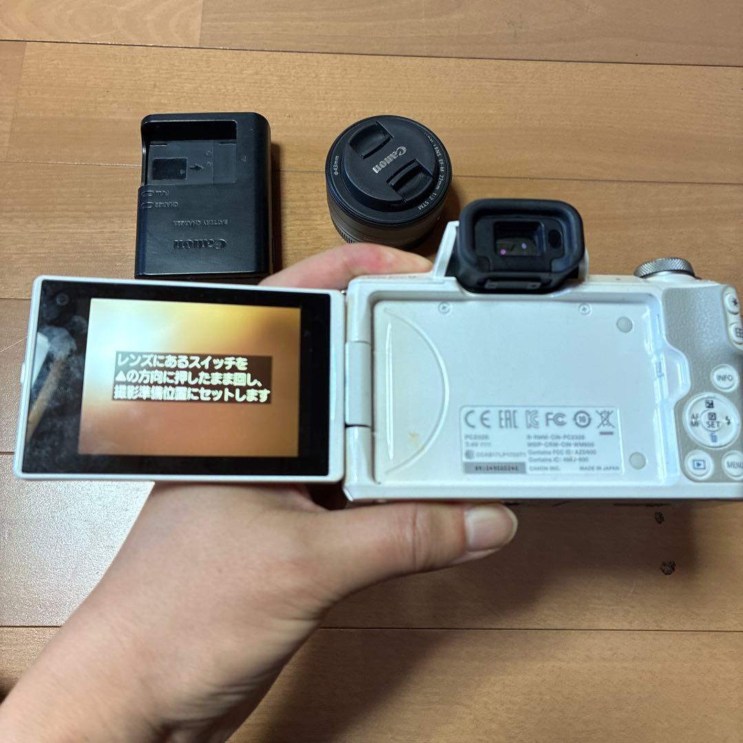ゆ*様 Canon EOS M10 ミラーレス一眼 本体とレンズ