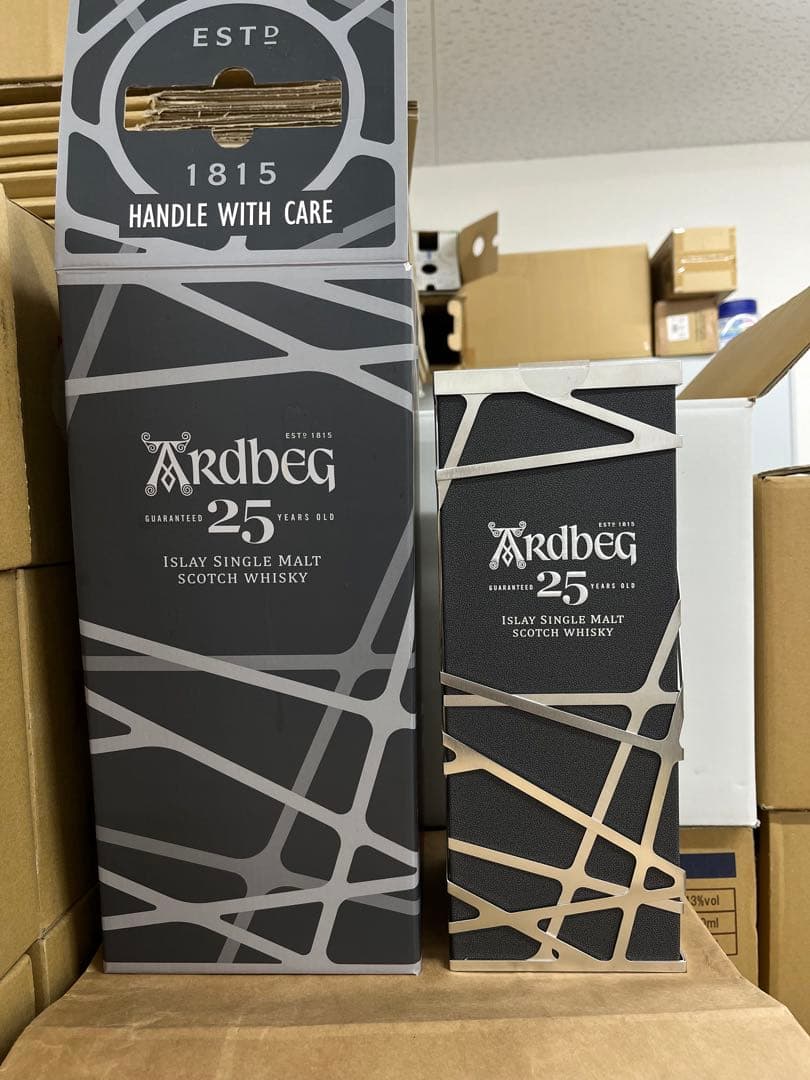 ウイスキー Ardbeg 25 Year Old 700ml 46%
