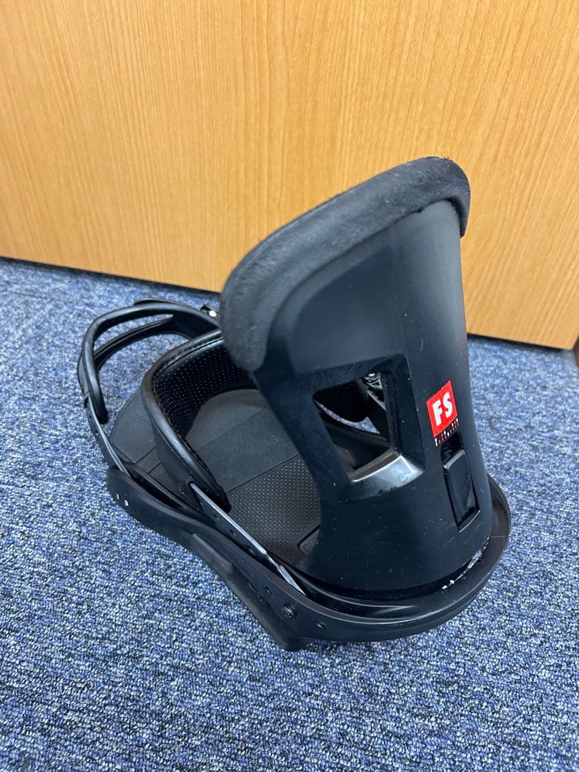 中古品　BURTON フリースタイル　Lサイズ