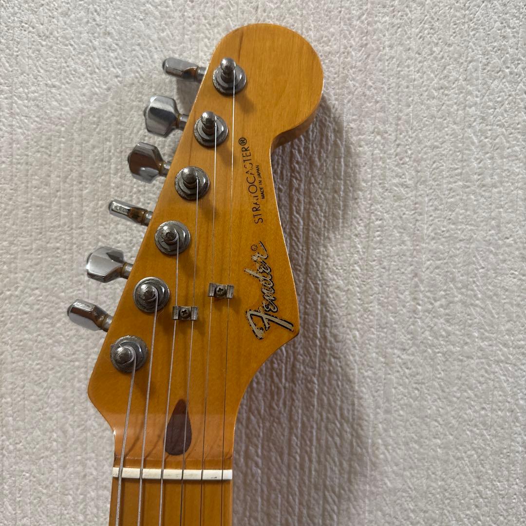 Fender ストラトキャスター
