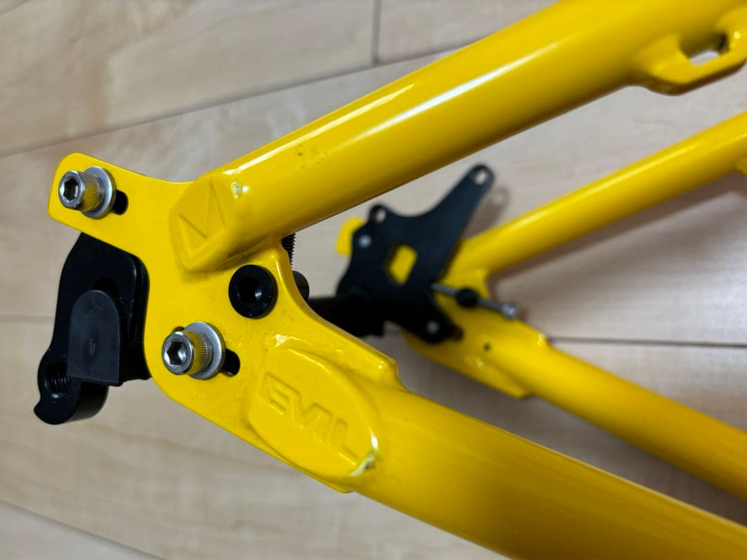 EVIL BIKES THE FACTION フレーム