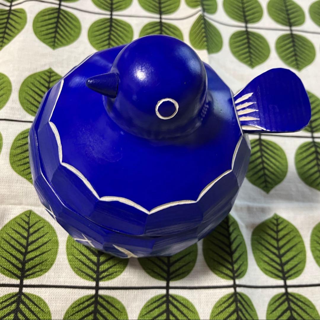 鳩のボンボン入れ（青）カバ材 小物入れ