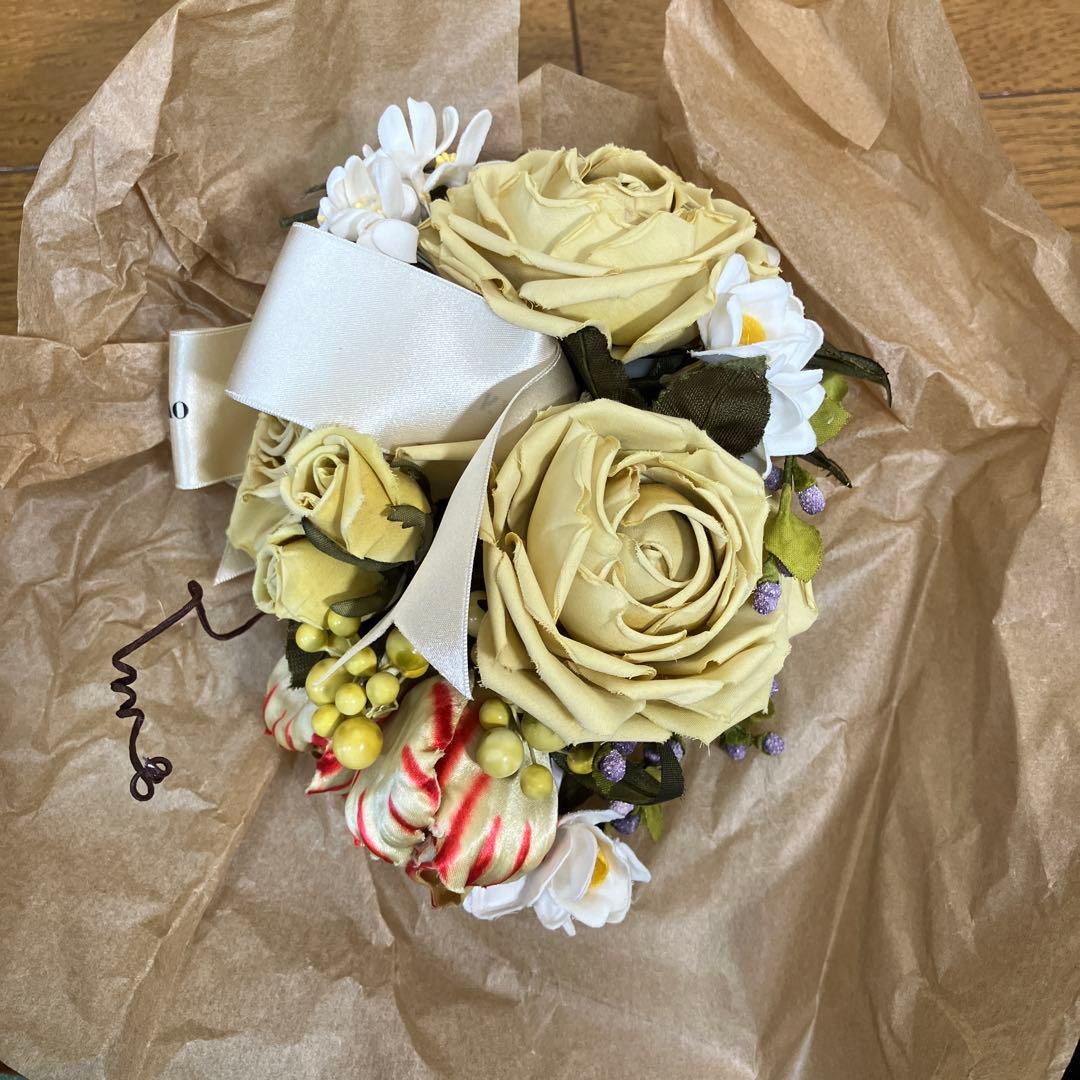 Hana出品❣️カネコイサオ　豪華な未使用品のコサージュで定価26,400円