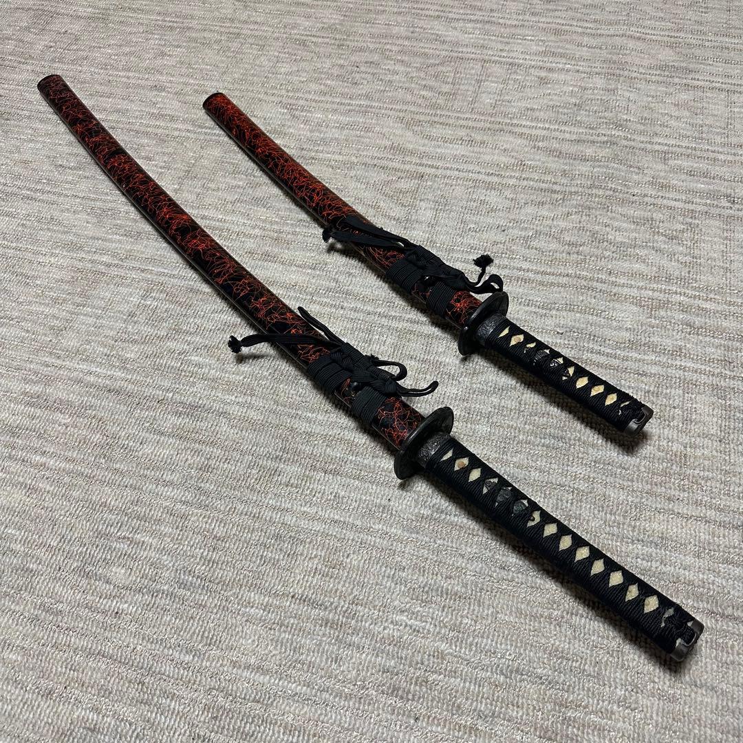 模造刀 赤黒鞘 二本セット
