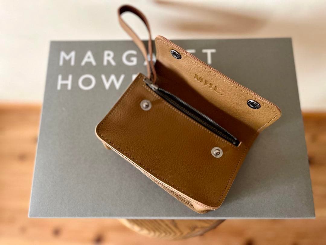 2024 代官山店限定 マーガレットハウエルレザーショルダーバッグ 2.4万