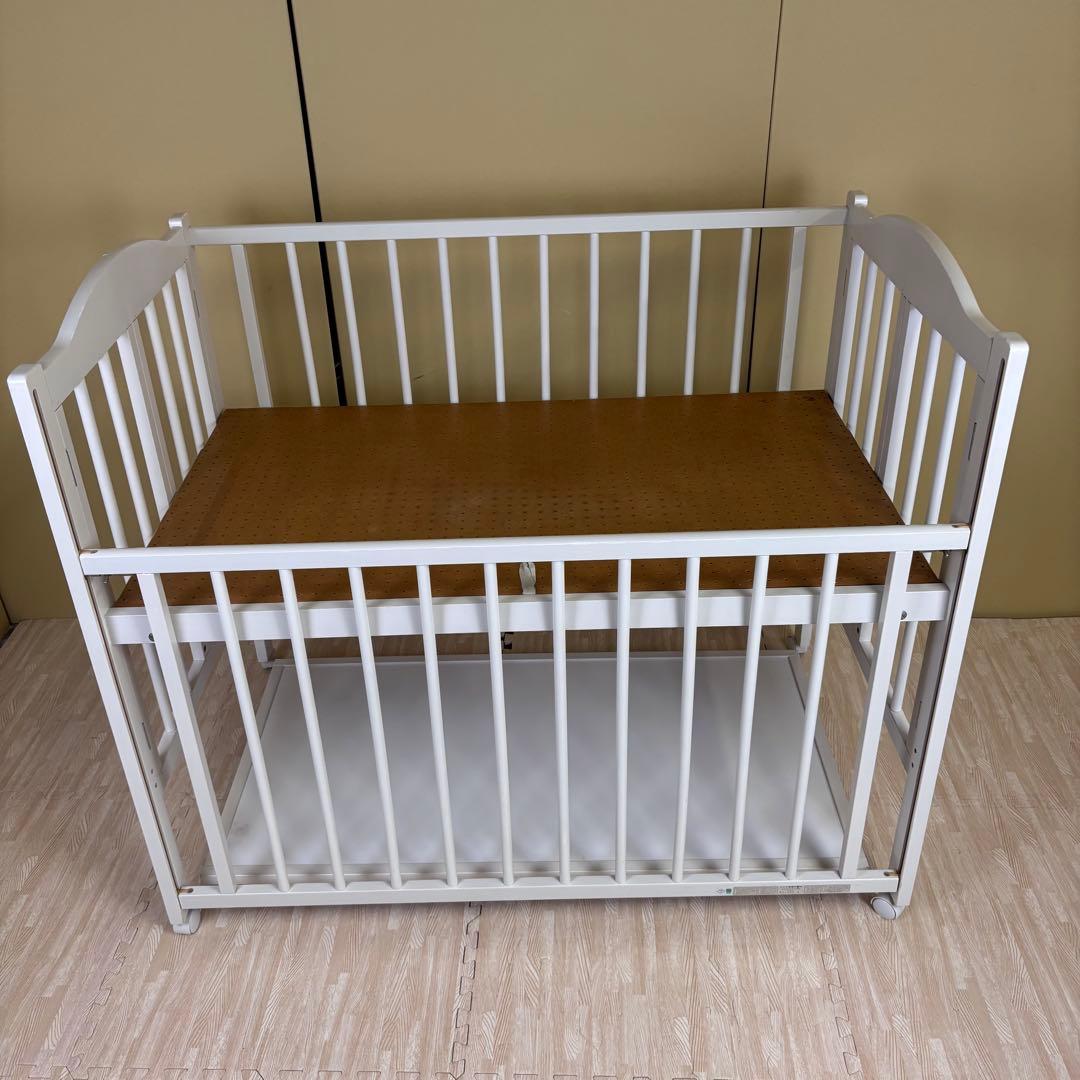 除菌清掃済☆綺麗☆　安心安全の日本製　スリーピー　ワンタッチハイベッド　ホワイト