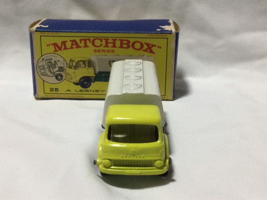 マッチボックス タンクトラック BP ロゴ付き