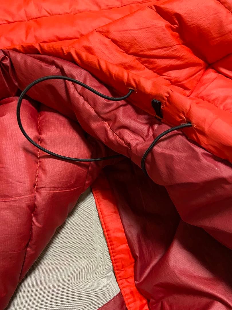 【patagonia】軽量ダウン　メンズ　L レッド