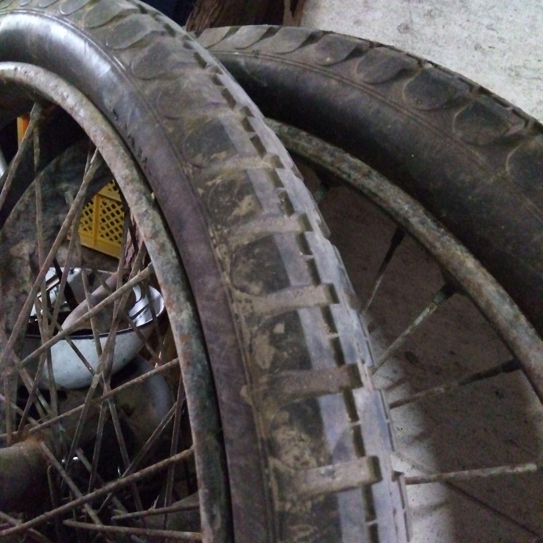 昭和レトロアンティーク　リヤカー　年代物　タイヤホイールのみ゙
