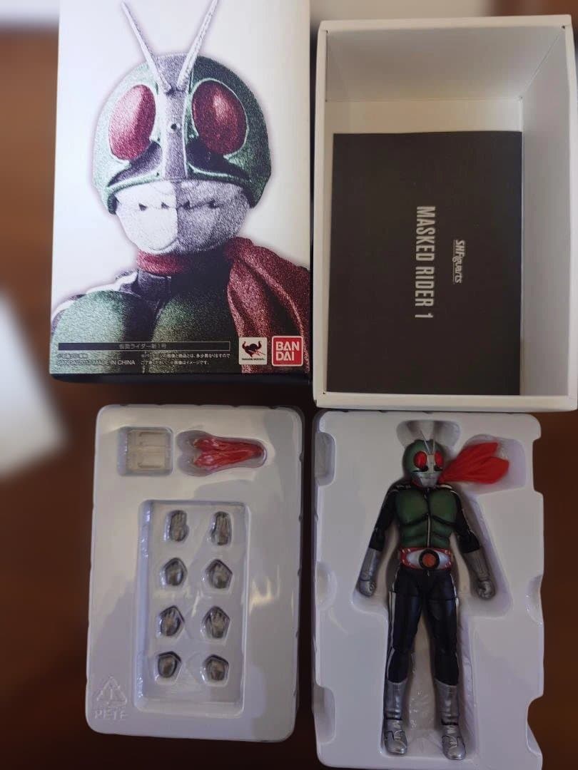 真骨彫　仮面ライダー新1号＆新2号