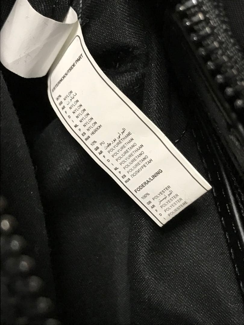 極美品⭐︎ マリオ ヴァレンチノ　ボディバッグ　ウエストバッグ　ウエストポーチ