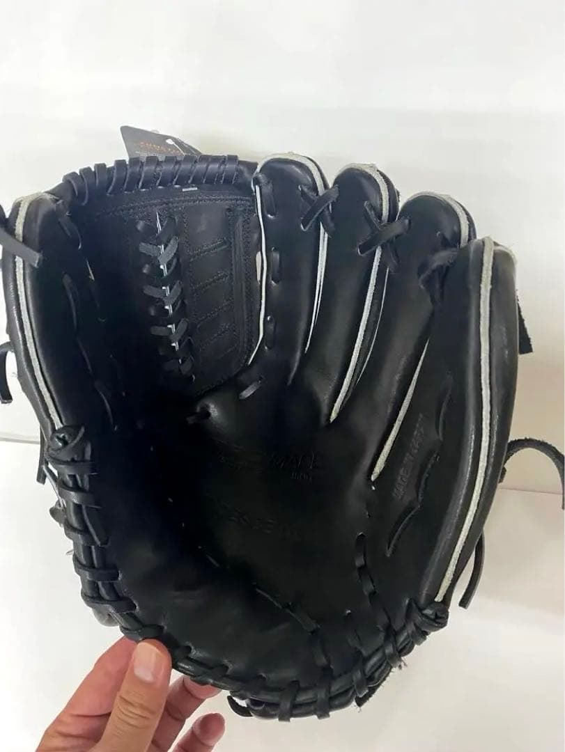 c デサント 硬式　木佐貫モデル　ブラック