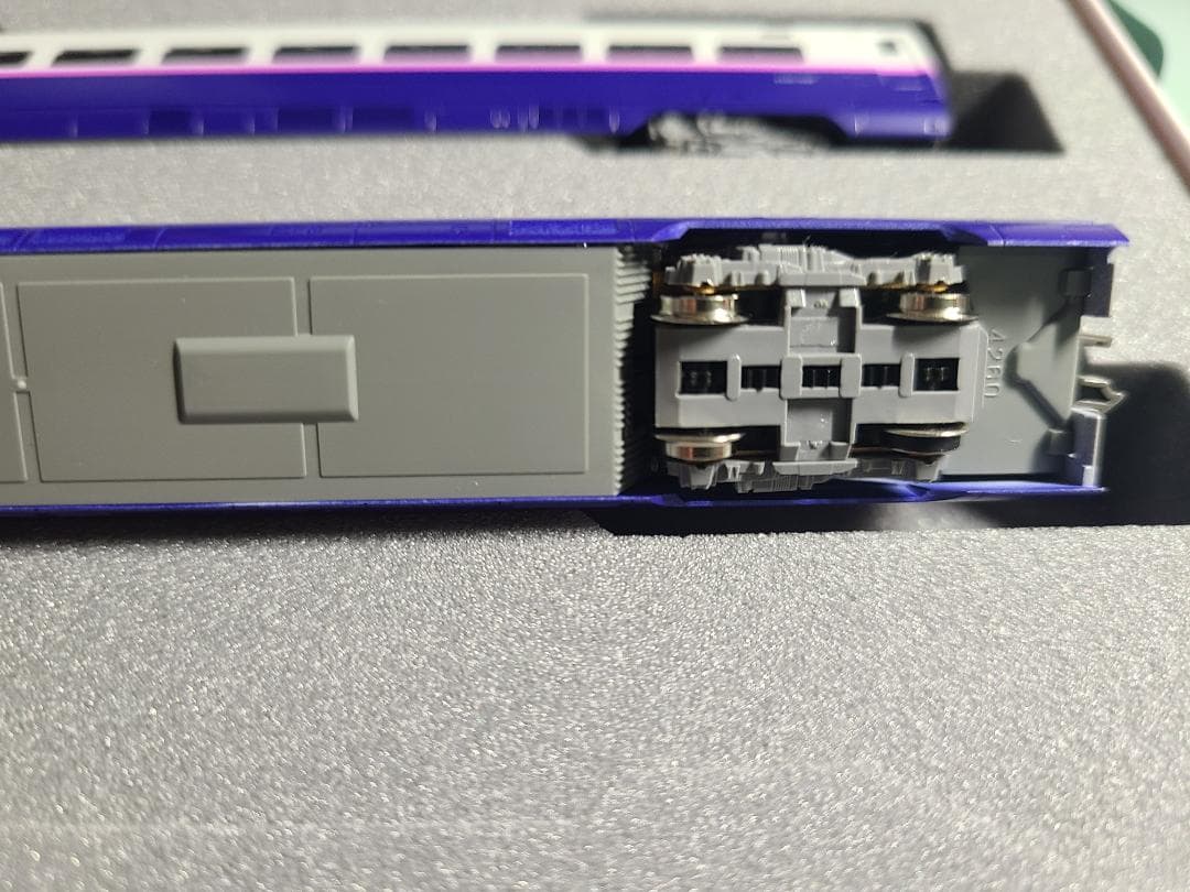 KATO 10-868 E2系東北新幹線はやて全線復旧一番列車10両セット限定品