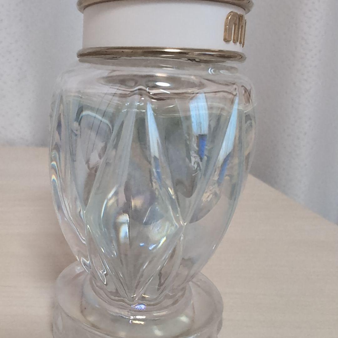 Miu Miu 香水 カットガラス風ボトル